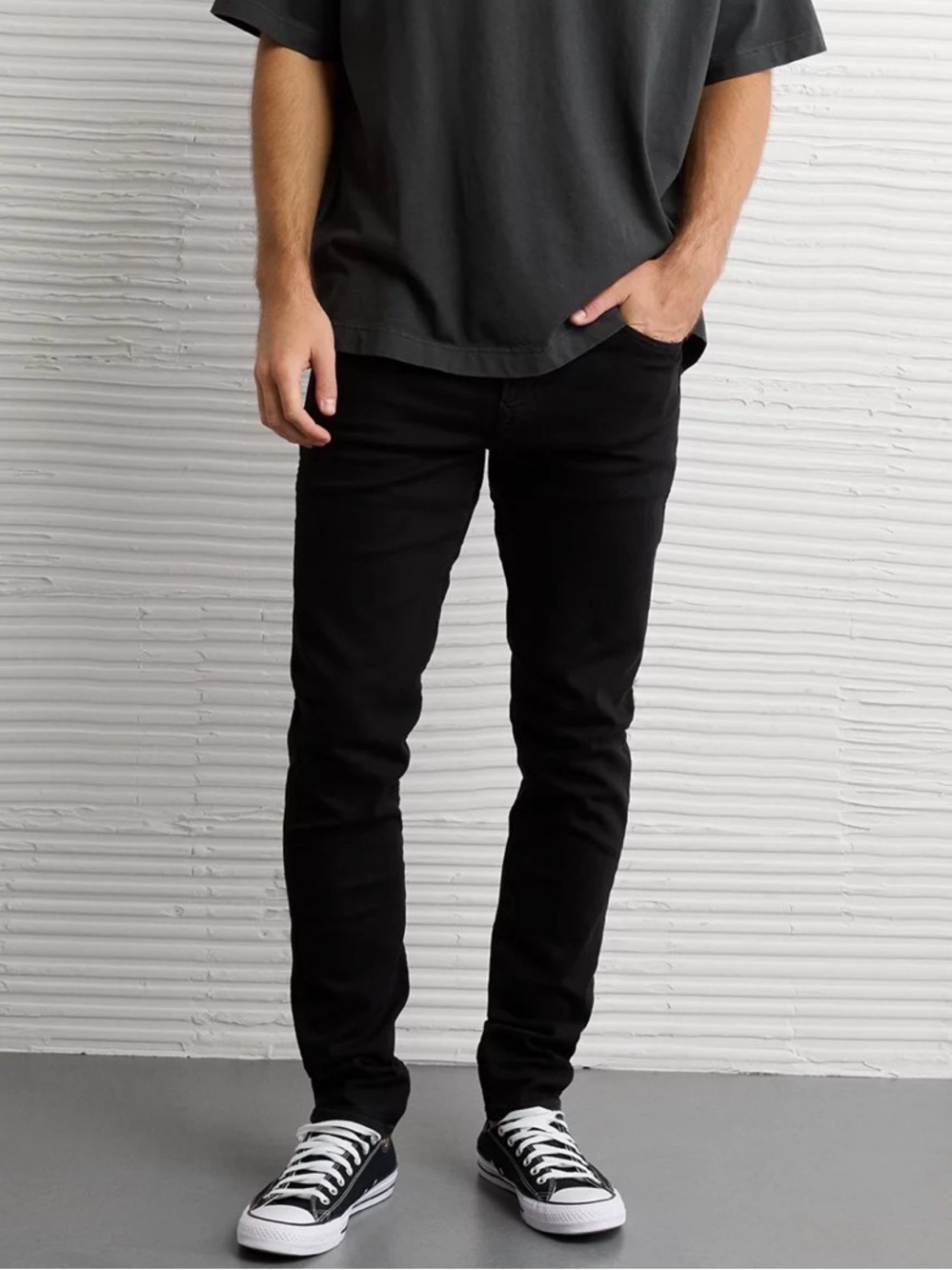 American Eagle Outfitters Men's Black Athletic Skinny Jean Pants Size 34/36